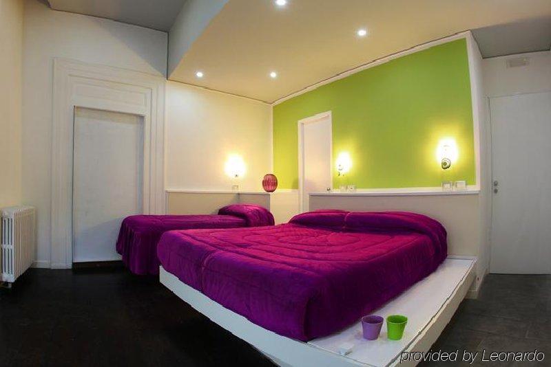 The Fresh Glamour Accommodation ナポリ 部屋 写真